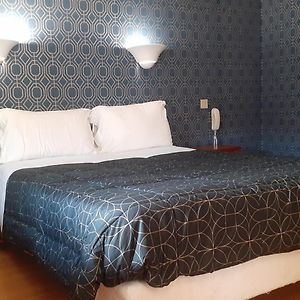 BAOBAR HOTEL Le SAINT LOUIS